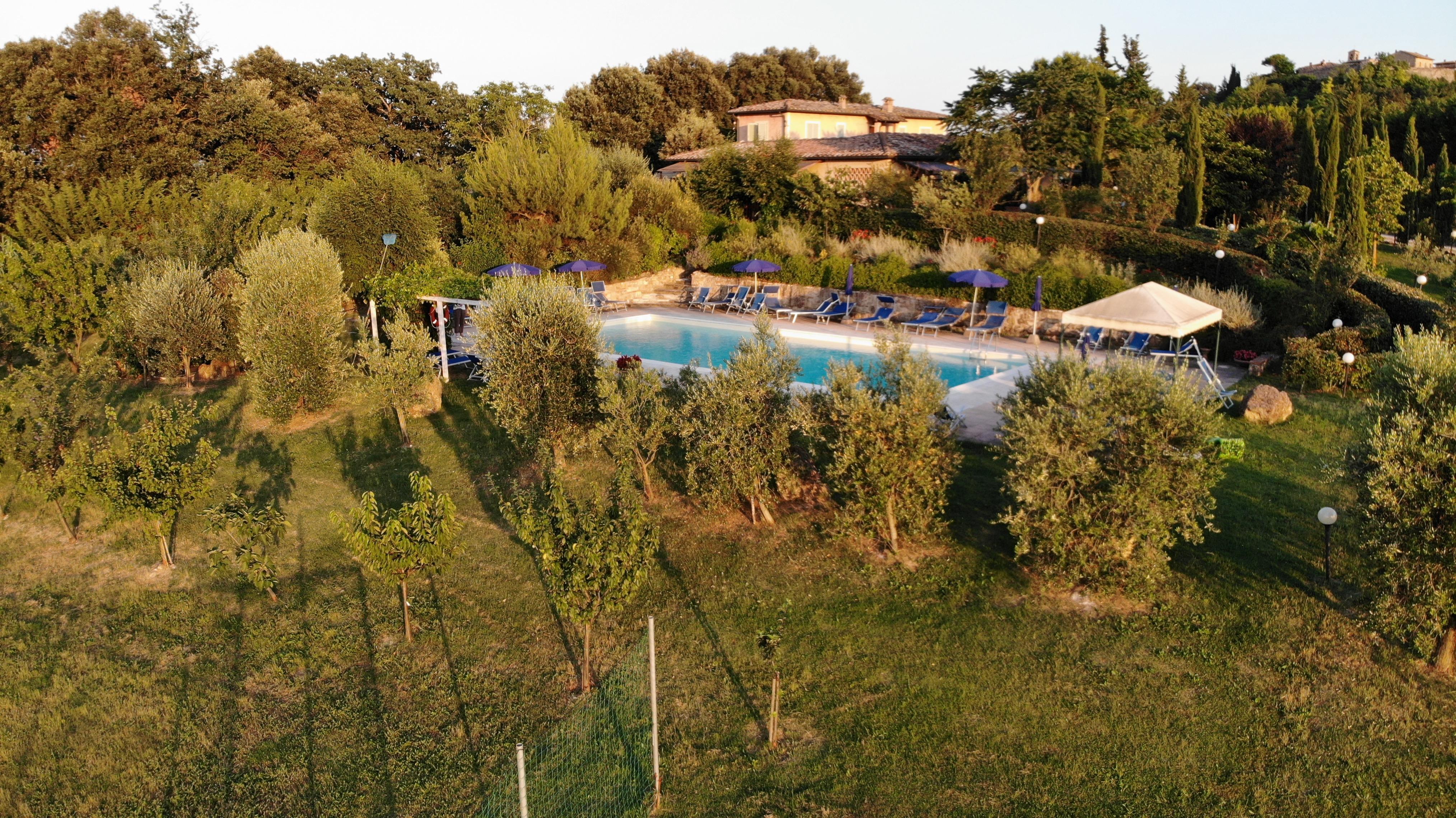 Antico Borgo Il Cardino Bed & Breakfast San Gimignano Exterior foto