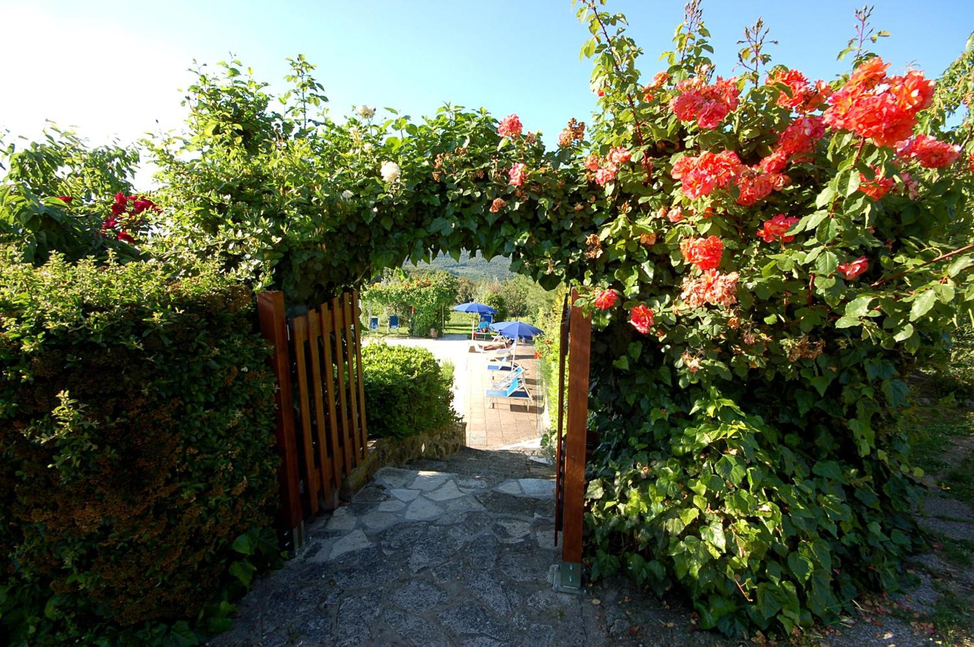 Antico Borgo Il Cardino Bed & Breakfast San Gimignano Exterior foto