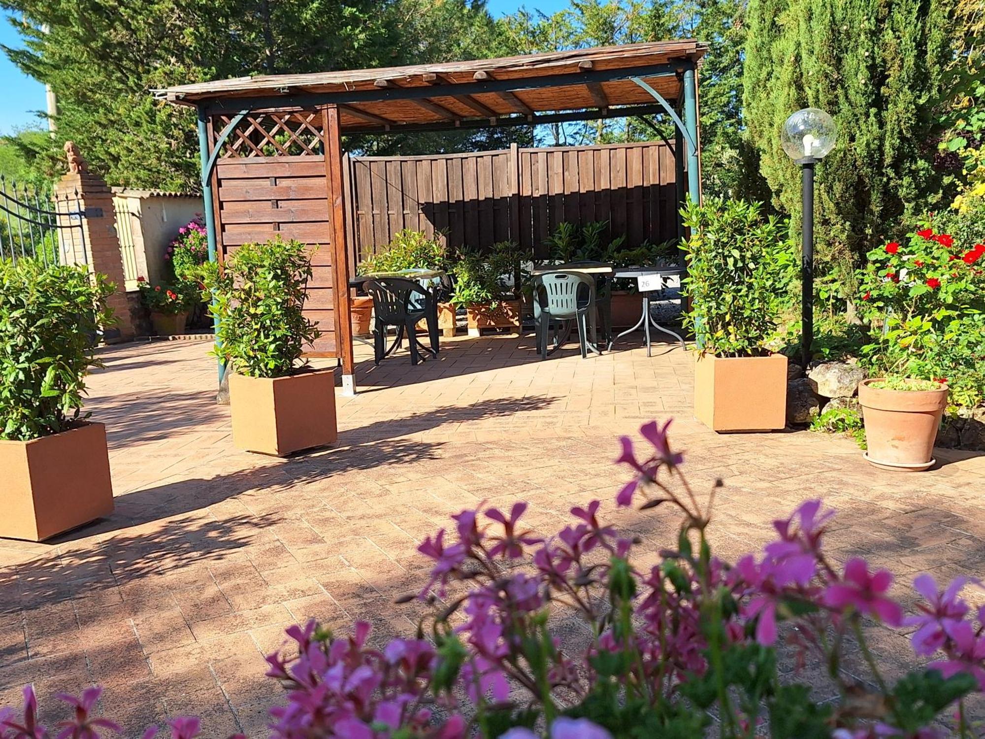 Antico Borgo Il Cardino Bed & Breakfast San Gimignano Exterior foto